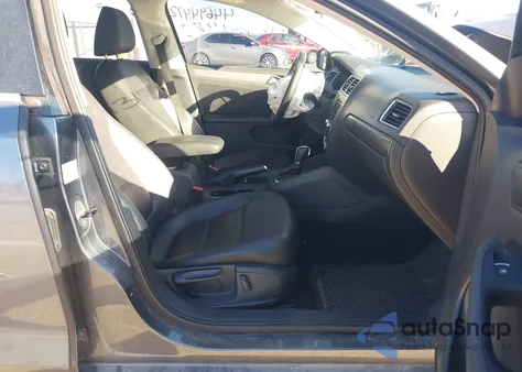 2013 Volkswagen Jetta 2.0L Tdi из США, поврежденный, VIN 3VWLL7AJ8DM406743